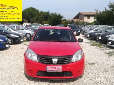 Dacia Sandero SI ZTL OK NEOPATENTATI G.P.L. SCADENZA 2030 Rosso usata Roma