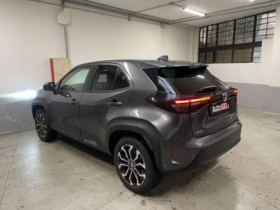 Toyota Yaris Cross 1.5 Hybrid 5p. E-CVT Trend Grigio usata Milano