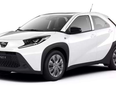 Toyota Aygo X 1.0 VVT-i 72 CV 5 porte Active - NEOPATENTATI Bianco usata San Giorgio di Piano