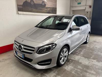 Mercedes-Benz Classe B d Automatic KM 34000 VERI Grigio usata Montano Lucino