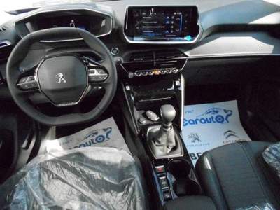 Peugeot 2008 130 EAT8 All Pack neop Grigio usata Carignano