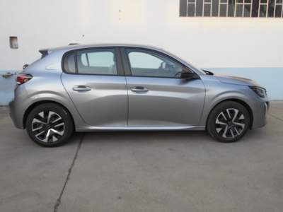 Peugeot 208 75 5 porte Style NEO Grigio usata Carignano