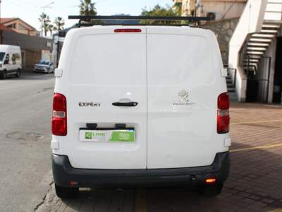 Peugeot Expert BlueHDi 120 S&S PL-TN Combi Standard Bianco usata Sanremo
