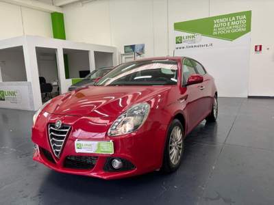 Alfa Romeo Giulietta 1.6 JTDm-2 105CV, NEOPAT, KM CERT. Rosso usata Nuoro