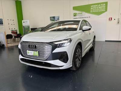 Audi Q4 Q4 40 e-tron KM CERT,PALETTE, NAV. Bianco usata Nuoro