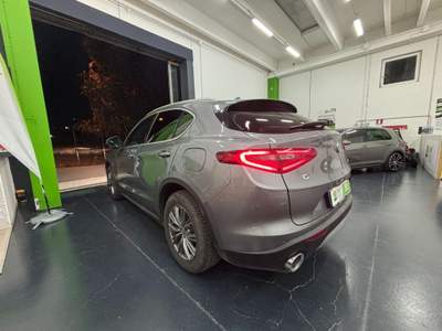 Alfa Romeo Stelvio 2.2  210 CV Q4 PELLE,KM CERT,NAV,DNA Grigio usata Nuoro