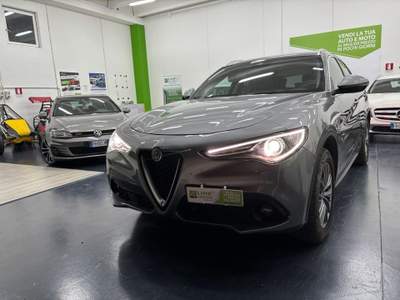 Alfa Romeo Stelvio 2.2  210 CV Q4 PELLE,KM CERT,NAV,DNA Grigio usata Nuoro