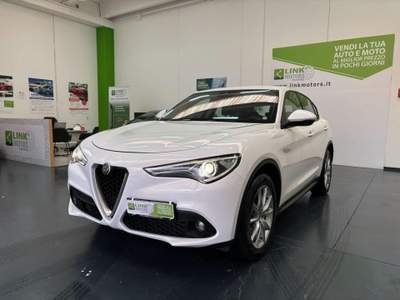 Alfa Romeo Stelvio 2.2 TD 210 CV Q4 KM CERT, LED/XEN, NAV CLIM BIZ. Bianco usata Nuoro
