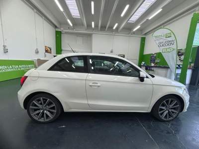 Audi A1 1.6 TDI 105CV KM CERT, FULL-LED,NAV. Bianco usata Nuoro