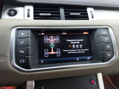 Land Rover Range Rover Evoque 2.0 TD4 150 CV 5p. Dynamic GARANZIA 60 MESI Bianco usata Nuoro