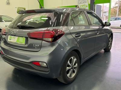 Hyundai i20 1.2 KM CERT, NEOPATENTATI,NAV Grigio usata Nuoro