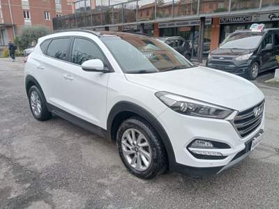 Hyundai Tucson 1.7 CRDi XPossible*tetto apribile*uniproprietario* Bianco usata Pianoro