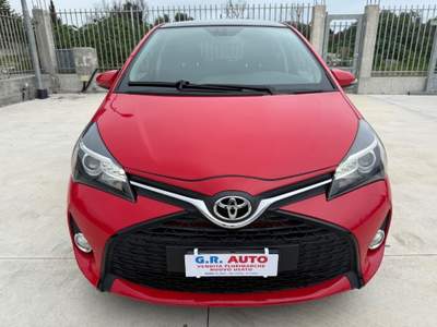 Toyota Yaris 1.4 D-4D STYLE PERFETTA/neopatentati Grigio usata Bianco