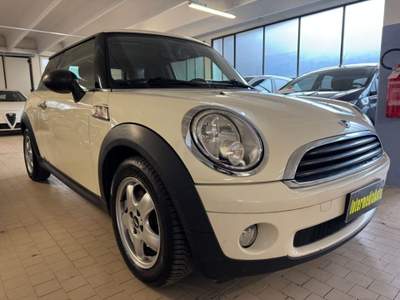 MINI One 1.4 16V One NEOPATENTATI Beige usata Bassano del Grappa