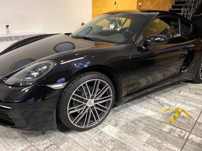 Porsche 718 718 Cayman 2.0 Nero usata Borgo San Dalmazzo