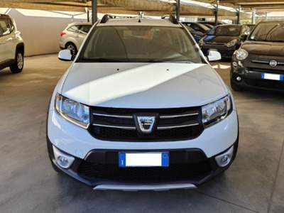 Dacia Sandero Stepway 0.9 TCe 12V TurboGPL 90CV Start&Stop Bianco usata Scorrano
