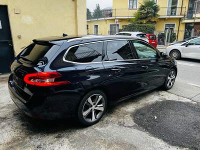 Peugeot 308 1.6 e-HDi 115 CV Stop&Start SW Allure Blu/Azzurro usata Collegno