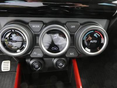 Suzuki Swift Sport 1.4 Hybrid Boosterjet Nero usata Castelnuovo Rangone