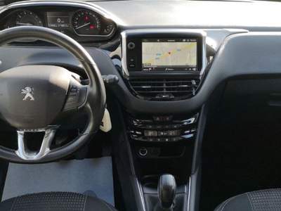 Peugeot 208 5 porte Allure NeoPatentati Bianco usata Corbetta