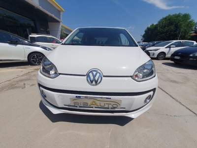 Volkswagen up! 1.0 75 CV 3p. take up! Bianco usata Savigliano