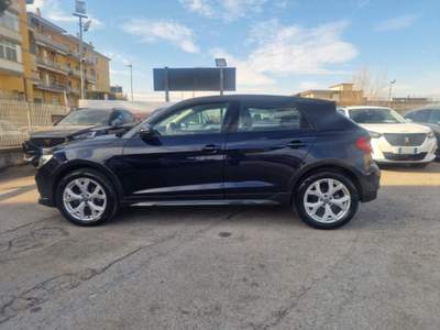 Audi A1 citycarver 30 TFSI S tronic Nero usata Cassino