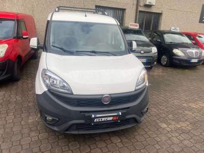 Fiat Doblò Maxi 1.6 mjt 16v Easy s&s 105cv Argento usata Bollate