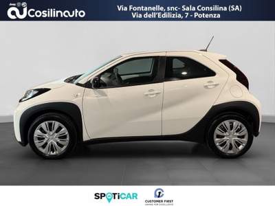 Toyota Aygo 1.0 VVT-i 72 CV 5 porte Lounge Airmy24 Bianco usata Sala Consilina
