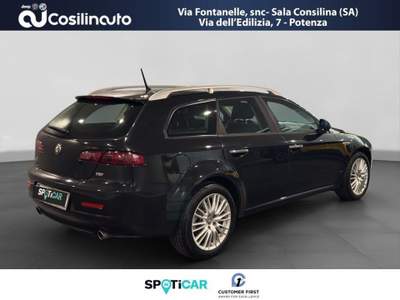 Alfa Romeo 159 1750 TBi 200CV Sportwagon Progression Nero usata Sala Consilina