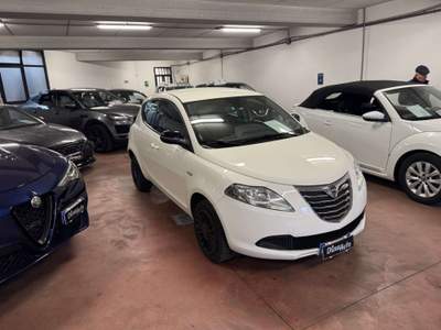 Lancia Ypsilon Ypsilon 0.9 t.air Elefantino  metano 80cv Bianco usata Torino