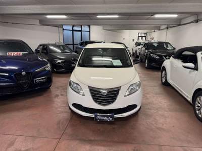 Lancia Ypsilon Ypsilon 0.9 t.air Elefantino  metano 80cv Bianco usata Torino