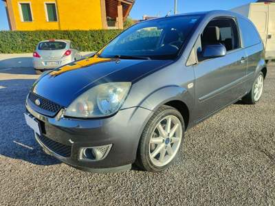 Ford Fiesta 1,2 BENZINA 3 Porte ( OK NEOPATENTATI ) Grigio usata Torri di Quartesolo