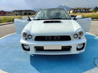 Subaru Impreza 2.0 turbo WRX Bianco usata Torri di Quartesolo