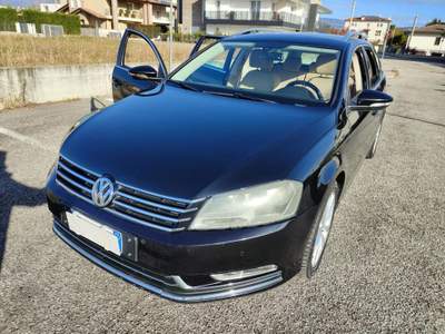 Volkswagen Passat Var. 2.0 TDI Highline BlueM.Tech. Nero usata Torri di Quartesolo