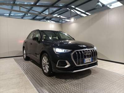Audi Q3 35 TDI Business Advanced Nero usata Magenta