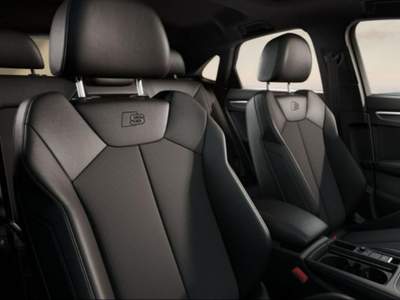 Audi Q3 35 TDI S tronic Identity Black S line Sportback Blu/Azzurro usata Magenta