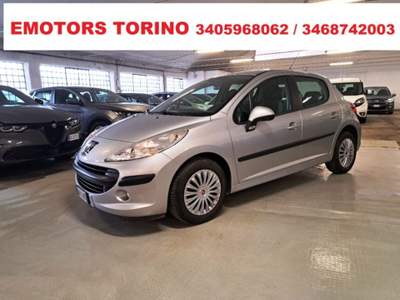Peugeot 207 1.4 8V 75CV 5p. Energie** Neopatentati OK** Argento usata Borgaro Torinese