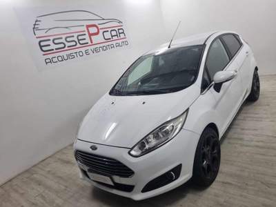 Ford Fiesta 1.5 TDCi 95CV 5 porte Titanium Bianco usata Gerenzano
