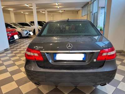 Mercedes-Benz Classe E CDI BlueEFFICIENCY Avantgarde Grigio usata Brugherio