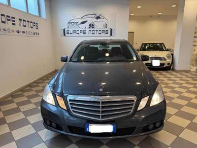 Mercedes-Benz Classe E CDI BlueEFFICIENCY Avantgarde Grigio usata Brugherio
