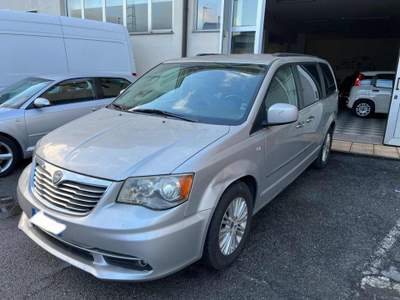 Lancia Voyager 2.8 Turbodiesel Platinum 163 CV#DISTRIBUZIONE OK Argento usata Brugherio