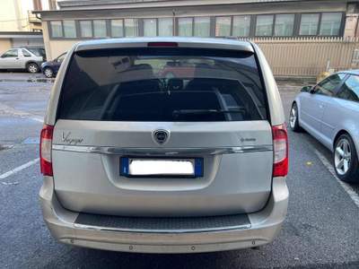 Lancia Voyager 2.8 Turbodiesel Platinum 163 CV#DISTRIBUZIONE OK Argento usata Brugherio