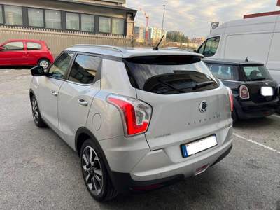 SsangYong Tivoli 1.6d 2WD Go Argento usata Brugherio