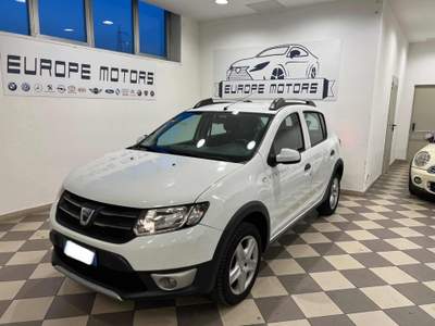 Dacia Sandero Stepway 0.9 TCe 12V TurboGPL 90CV Start&Stop Bianco usata Brugherio