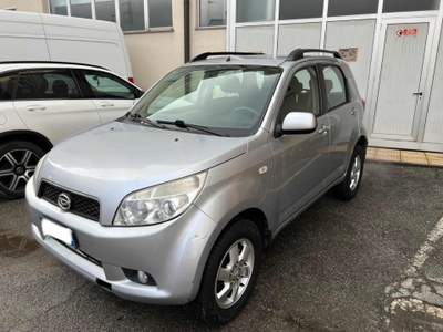 Daihatsu Terios 1.5 4WD SX#AUTOMATICA Argento usata Brugherio