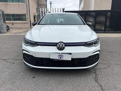 Volkswagen Golf GTE 1.4 TSI 245 CV DSG Plug-In Hybrid Bianco usata Fonte Nuova