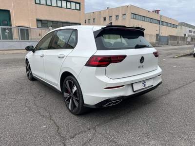 Volkswagen Golf GTE 1.4 TSI 245 CV DSG Plug-In Hybrid Bianco usata Fonte Nuova
