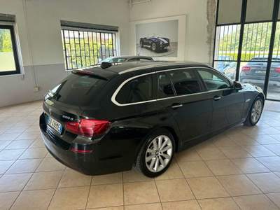 BMW Serie 5 520d d Touring Business aut. Grigio usata Rodengo Saiano