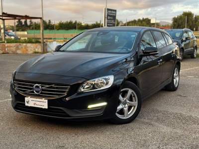 Volvo V60 D2 1.6 Powershift Kinetic Nero usata Quartu Sant'Elena