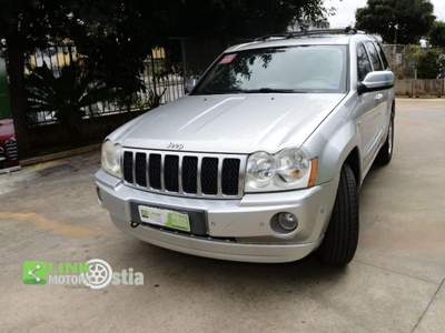 Jeep Grand Cherokee 3.0 V6 CRD Overland Grigio usata Roma