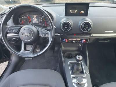 Audi A3 SPB 2.0 TDI Sport Nero usata Piacenza